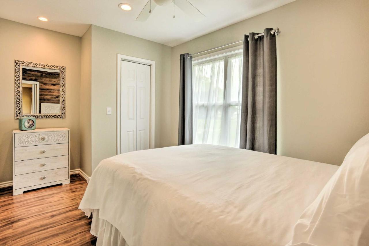 The Gathering Place Brenham Home On 6 Acres Esterno foto