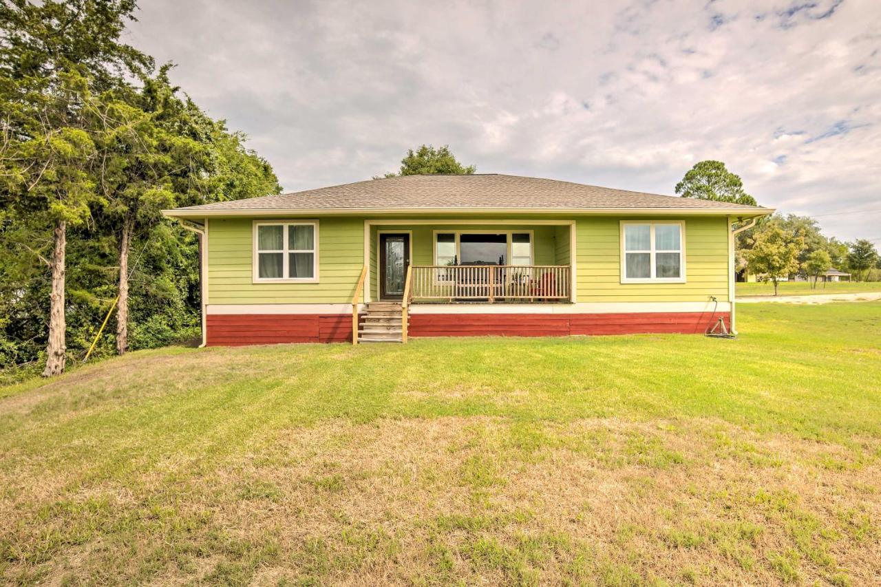 The Gathering Place Brenham Home On 6 Acres Esterno foto